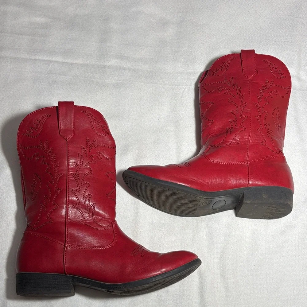 Dream Pairs Red Western Cowgirl Boots - Excellent Condition! Size 5